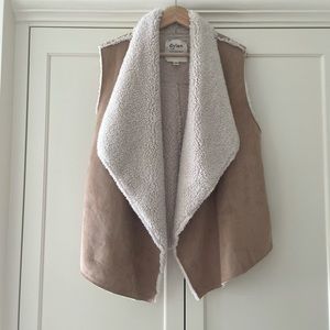 DYLAN Sherpa Vest